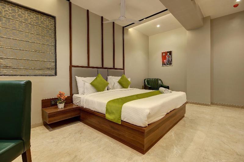 Staybird - Fortune House Business Hotel image