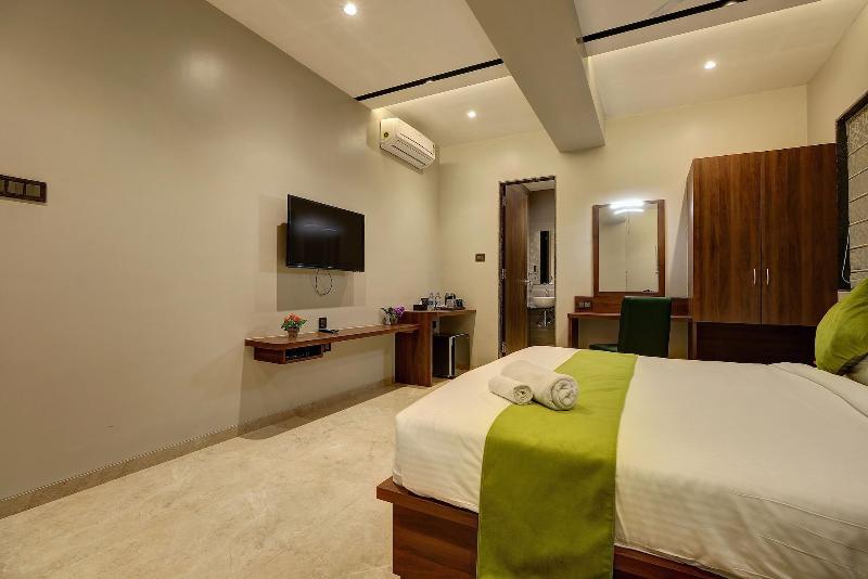 Staybird - Fortune House Business Hotel image