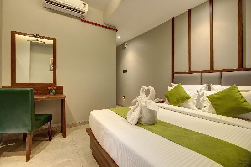 Staybird - Fortune House Business Hotel image