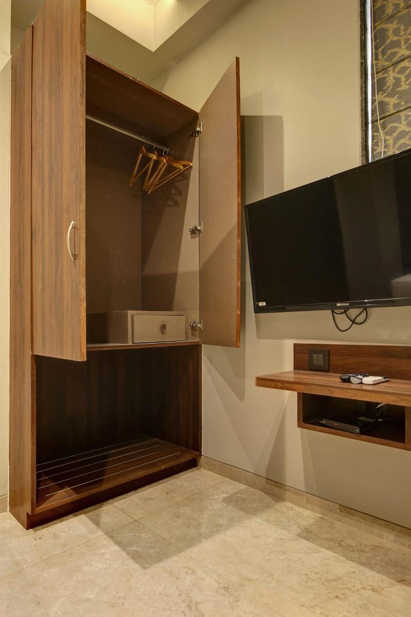 Staybird - Fortune House Business Hotel image