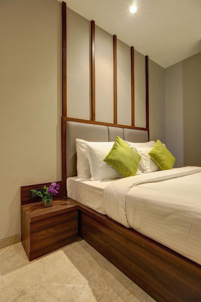 Staybird - Fortune House Business Hotel image