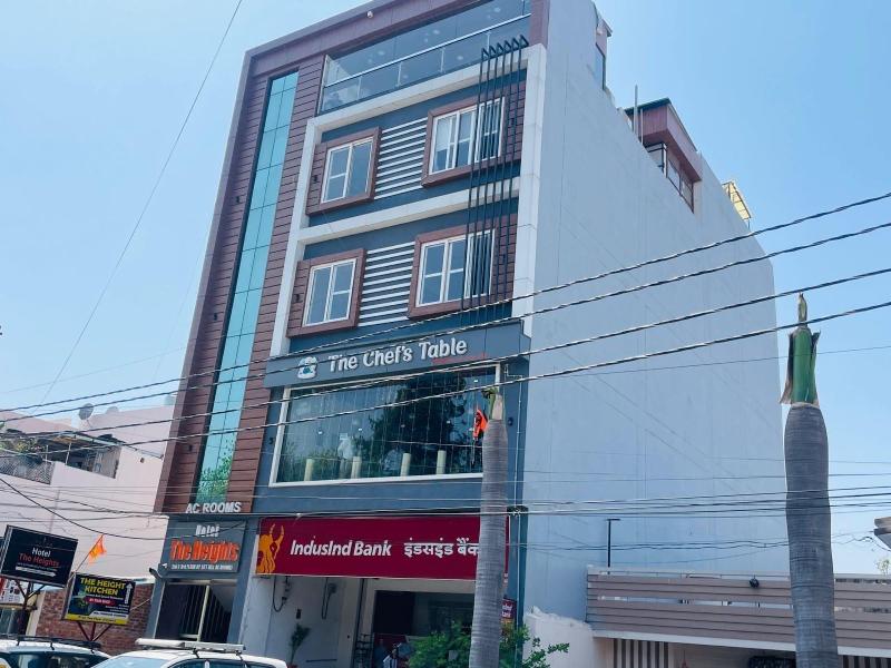Hotel The Heights image