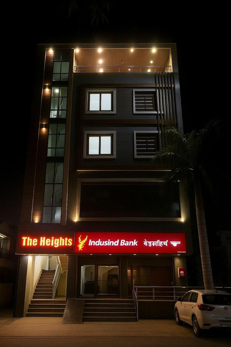 Hotel The Heights image