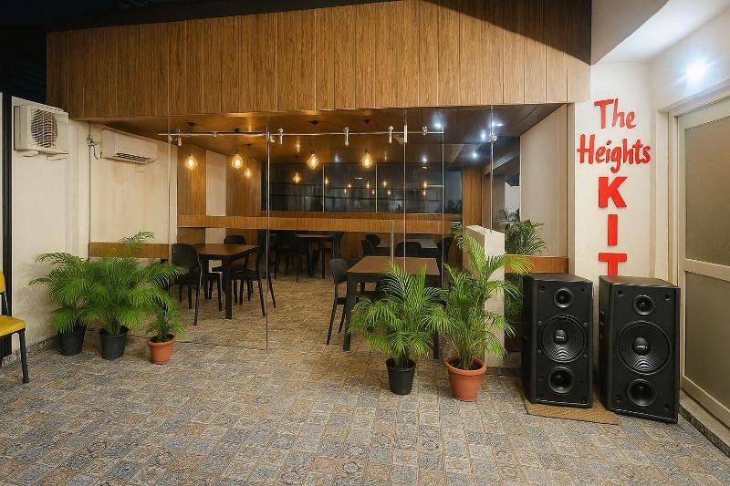 Hotel The Heights image
