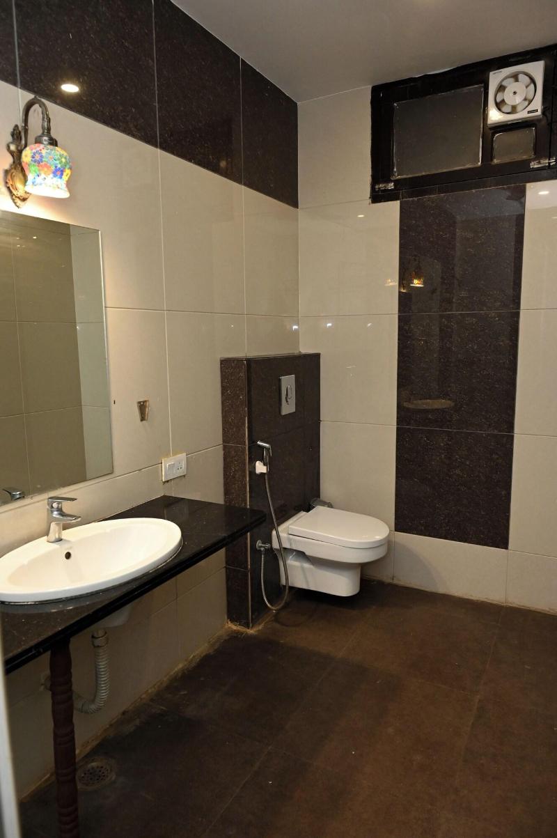 Om Heritage Hotel image