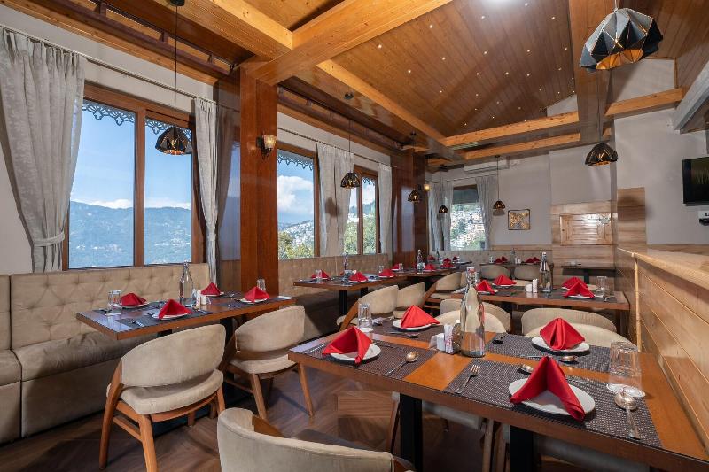 Summit Alpine Abode