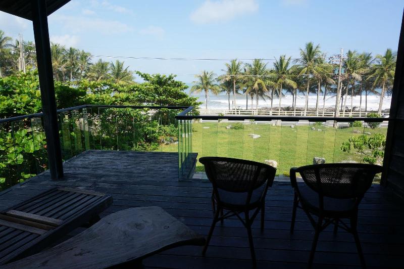 Coconut Beach Homestay image