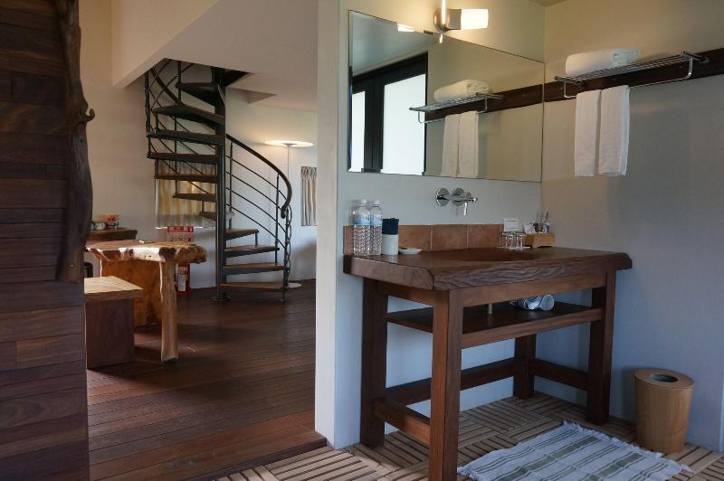 Coconut Beach Homestay image