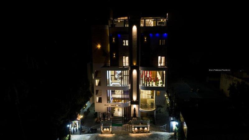 Hotel Grand Padappai Residency image