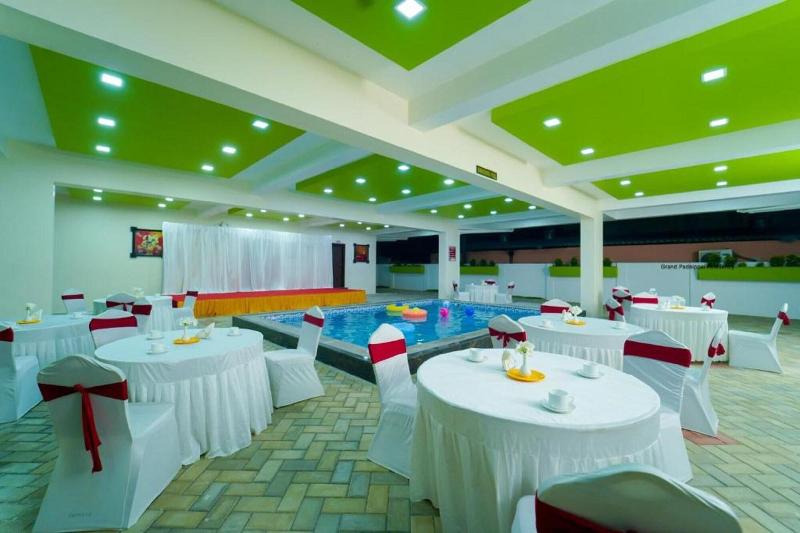 Hotel Grand Padappai Residency image