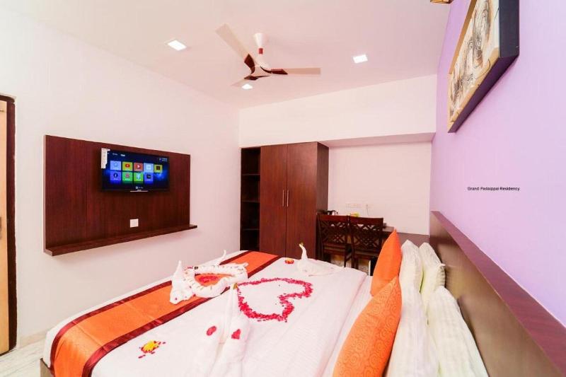 Hotel Grand Padappai Residency image