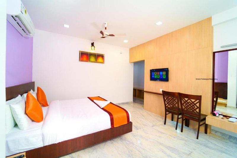 Hotel Grand Padappai Residency image