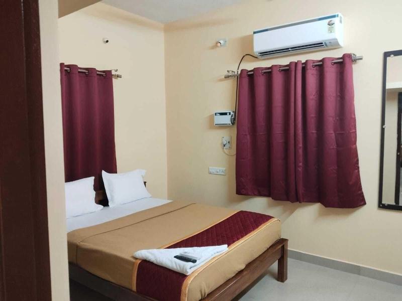 Urban Stay image