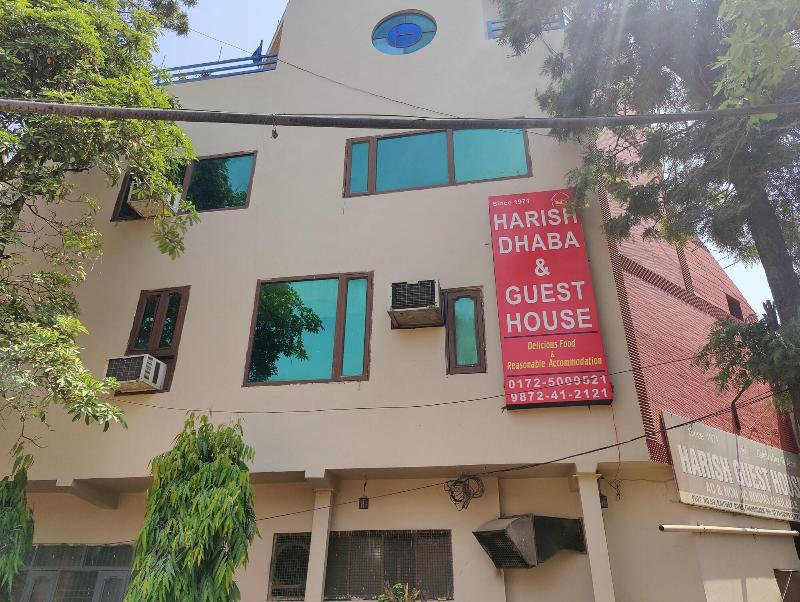 Harish Guest House -railway Station Road image