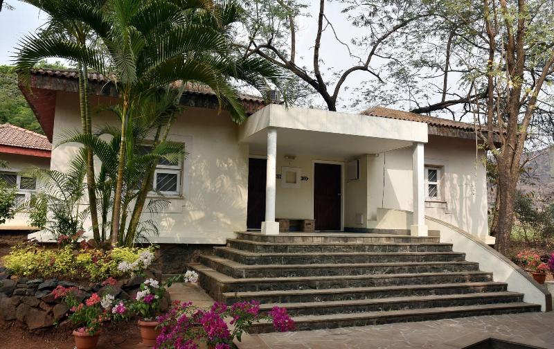 Modi's Resort Karjat image