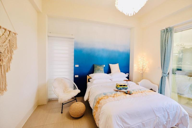 Burano Yellow Villa image