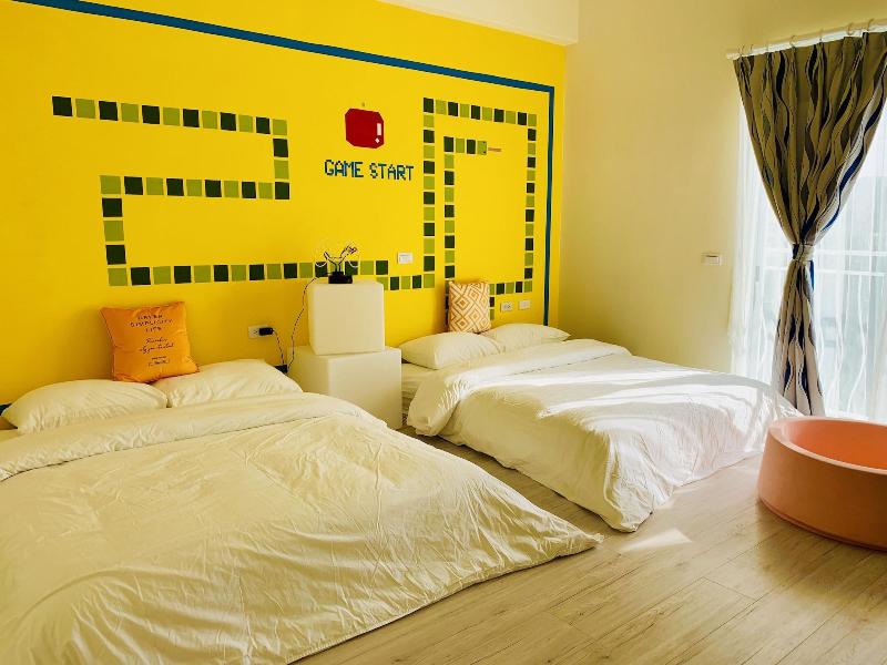 Burano Yellow Villa image