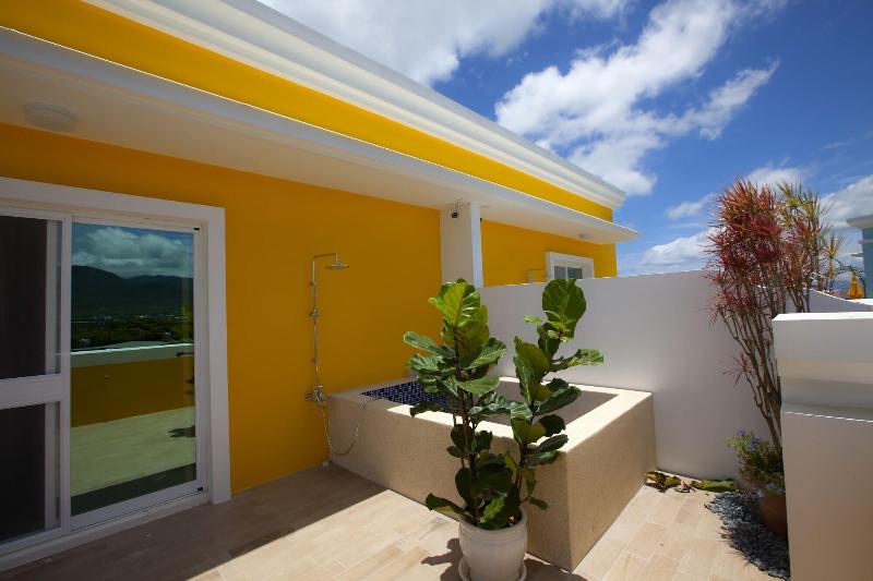 Burano Yellow Villa image