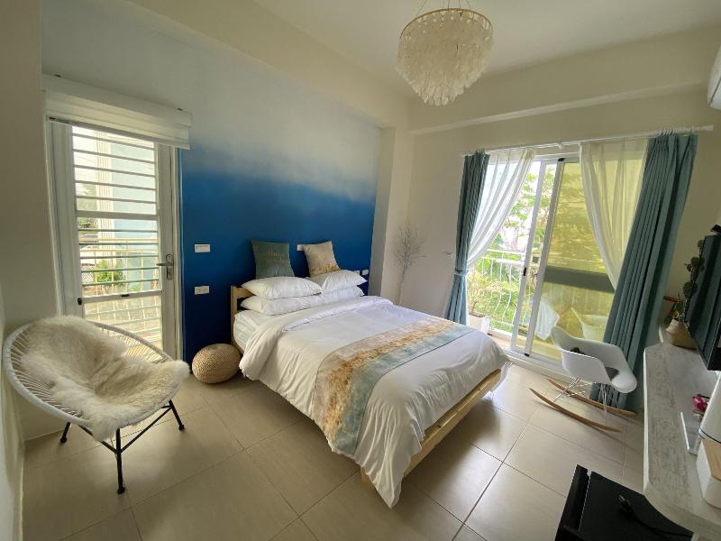 Burano Yellow Villa image