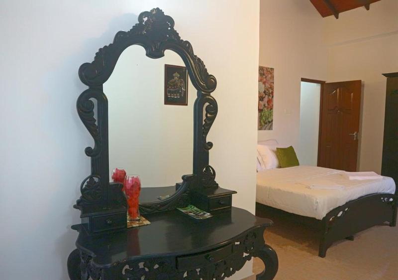 Villa De Negombo image