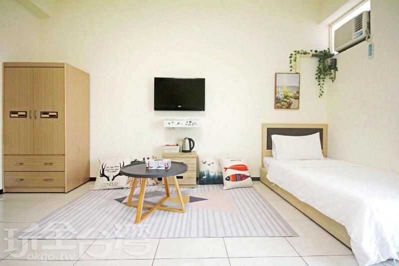 Golden Year B&b image