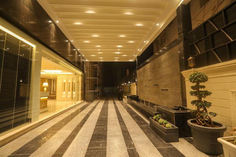 Regenta Place Jhansi By Royal Orchid Hotels Limite — general view