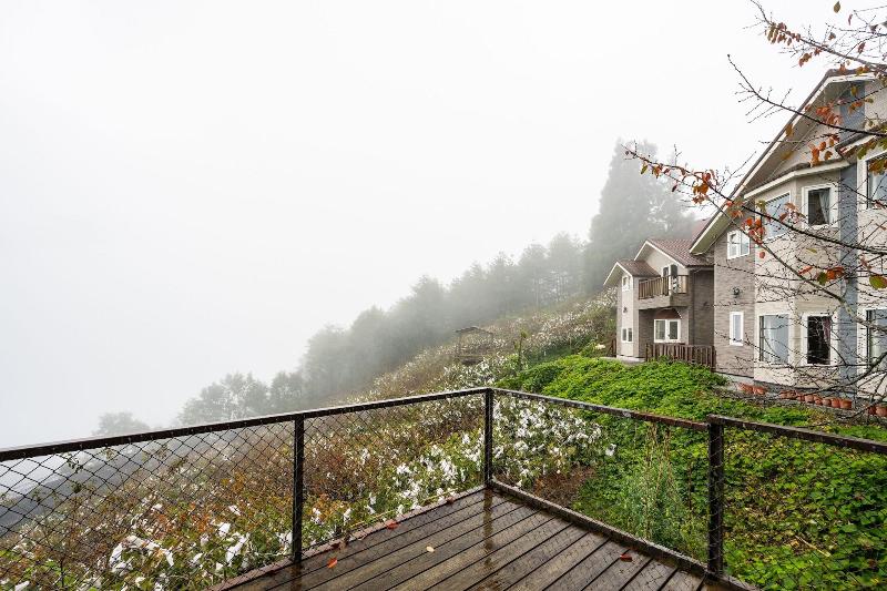 Chingjing New Paradise B&b