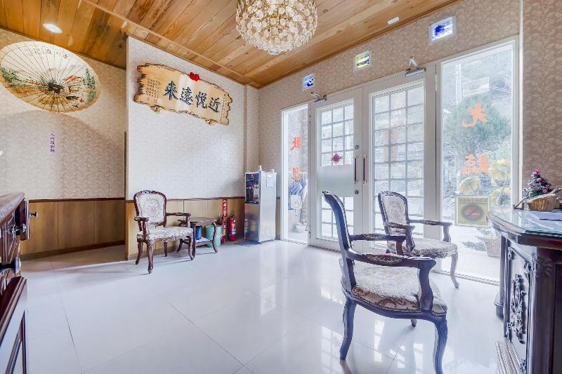 Chingjing New Paradise B&b