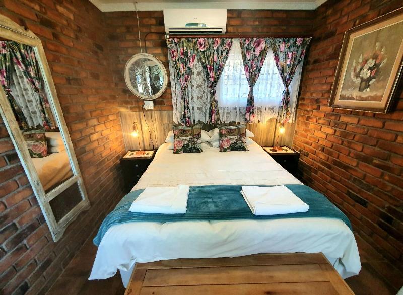Doringpoort Safari Lodge image