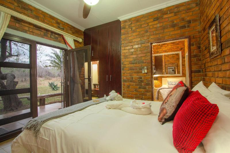 Doringpoort Safari Lodge image
