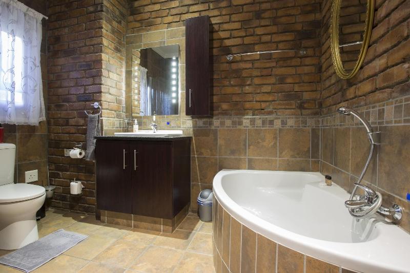 Doringpoort Safari Lodge image
