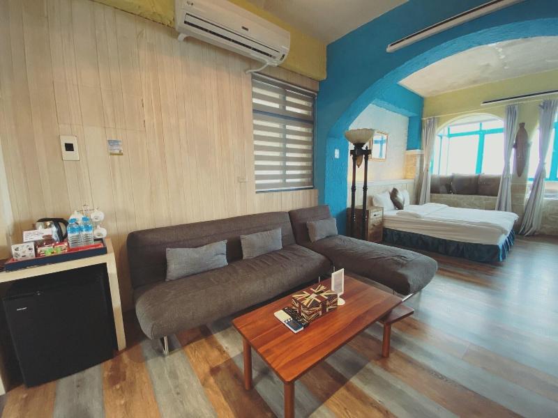 The Seaside B&b image
