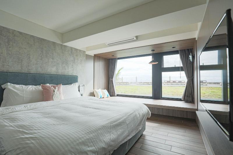 The Seaside B&b image
