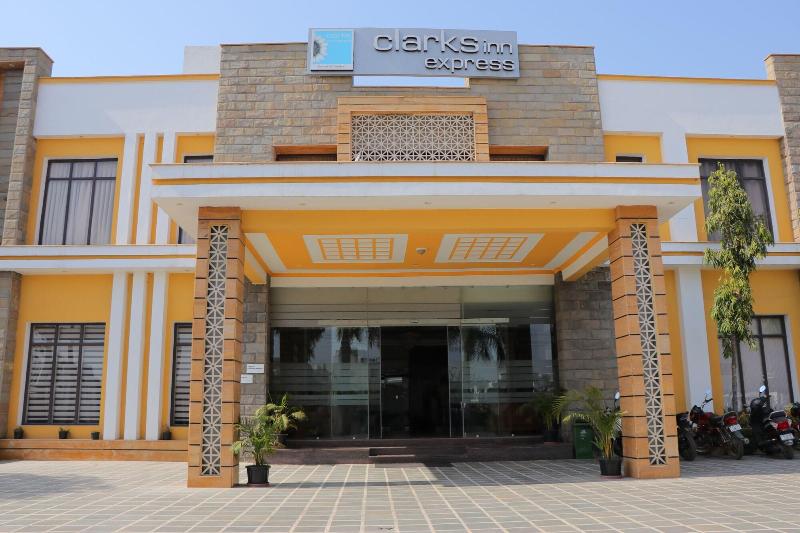 Hotel Clarks Inn Express Bharatpur image