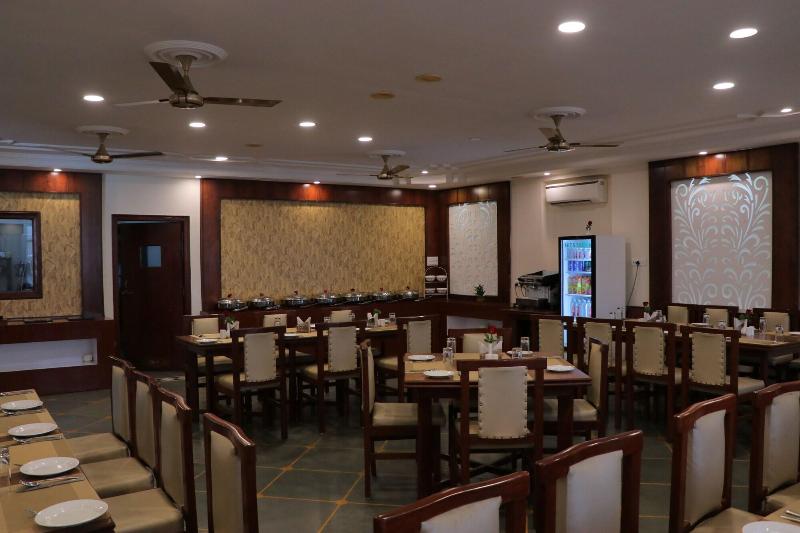Hotel Clarks Inn Express Bharatpur image