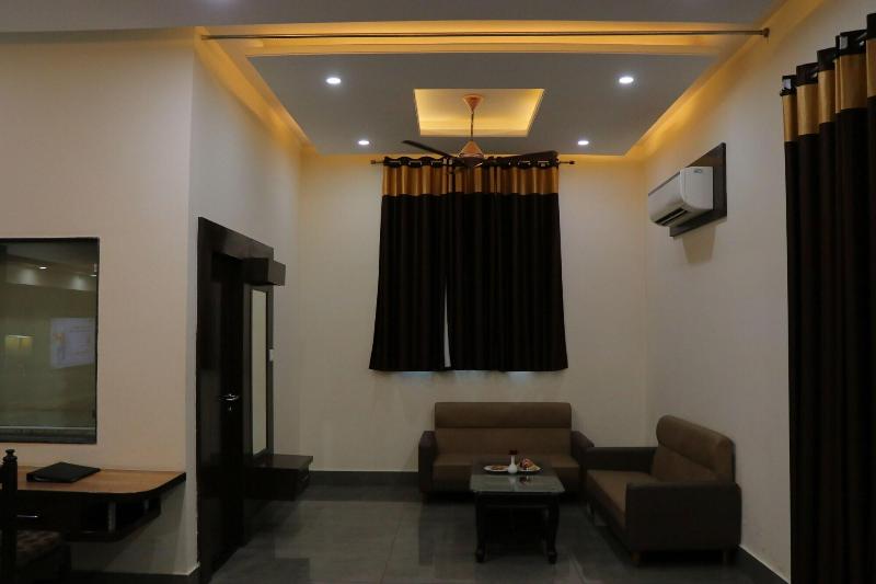 Hotel Clarks Inn Express Bharatpur image