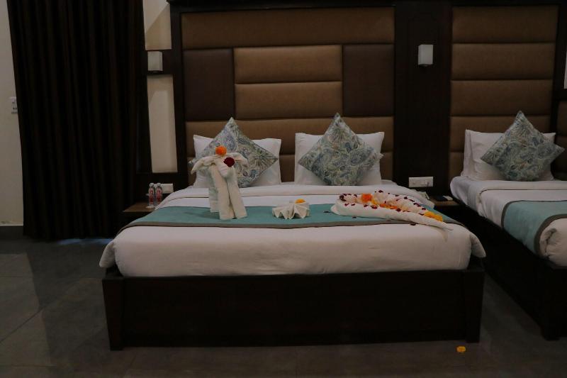 Hotel Clarks Inn Express Bharatpur image
