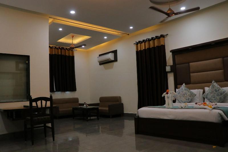 Hotel Clarks Inn Express Bharatpur image