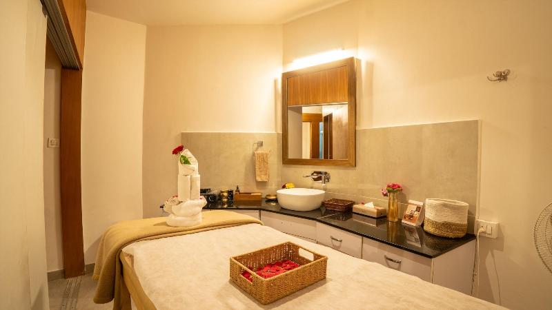 Tree Of Life Eila Art Hotel image