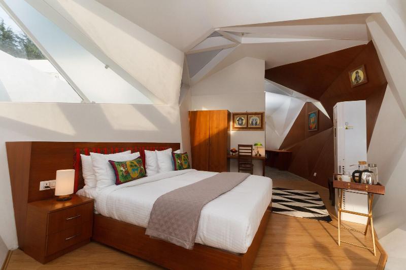 Tree Of Life Eila Art Hotel image