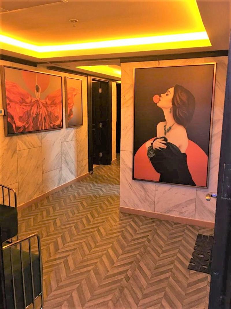Shh Hotel image