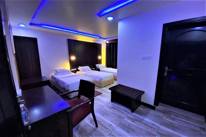 Shh Hotel image