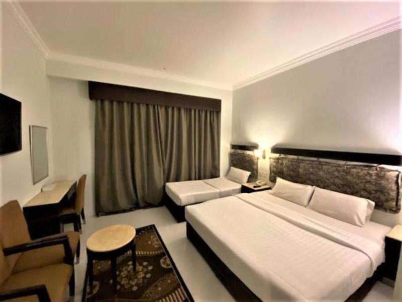 Shh Hotel image