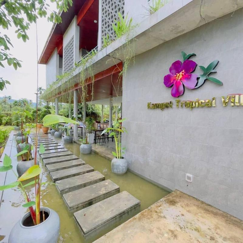 Kampot Tropical Village image