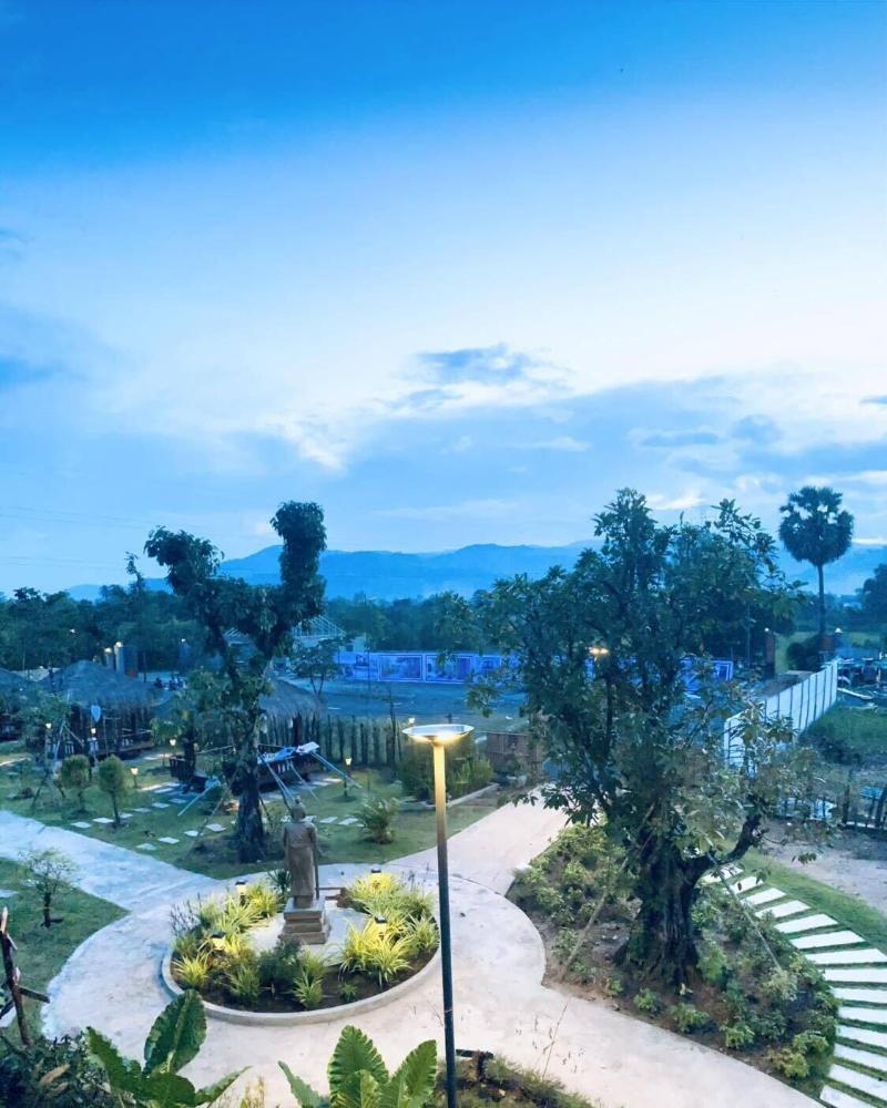 Kampot Tropical Village image