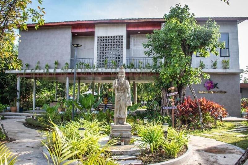 Kampot Tropical Village image