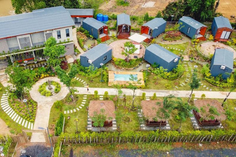 Kampot Tropical Village image