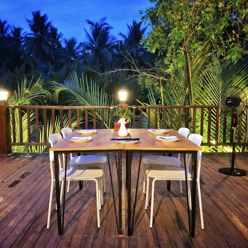 Kampot Tropical Village image