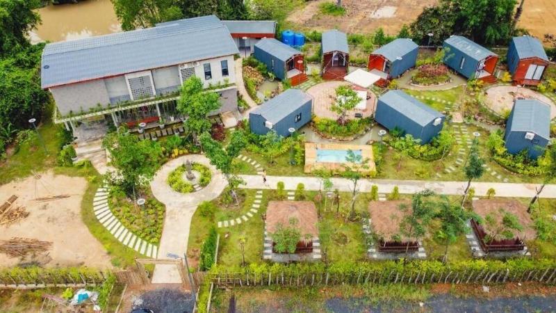 Kampot Tropical Village image