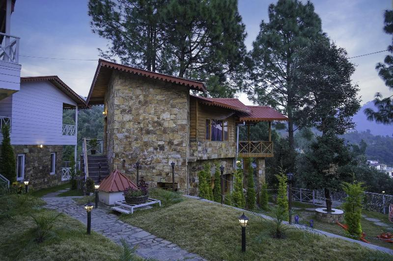 The Nature's Green Resort -bhimtal